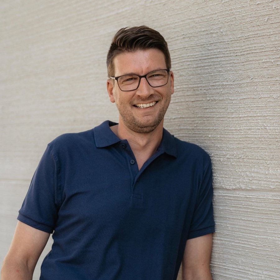 Simon Hübenthal, Notfallsanitäter bei ProResQ